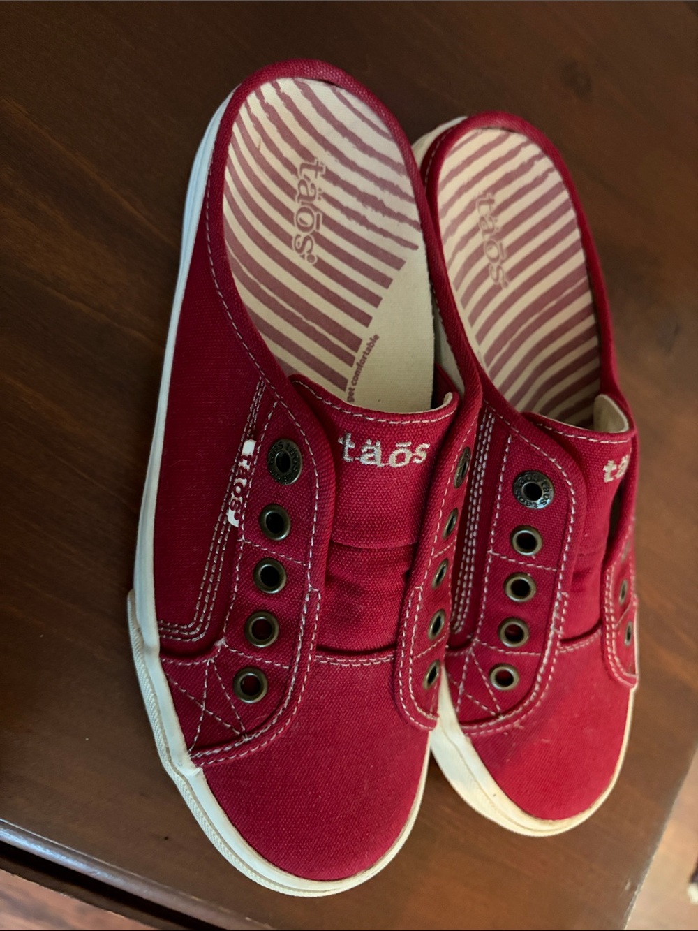 Taos EZ Soul Slip on Sneakers 8